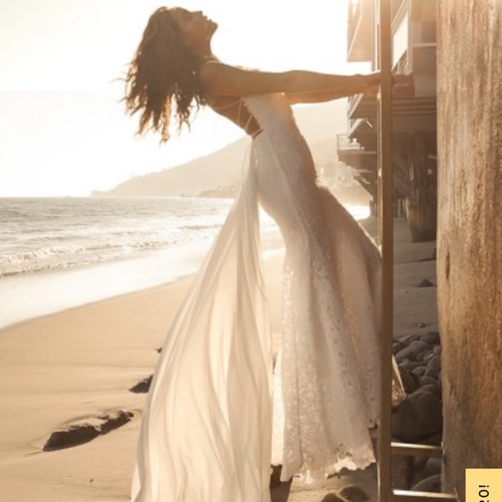 Brand new lulus wedding dress